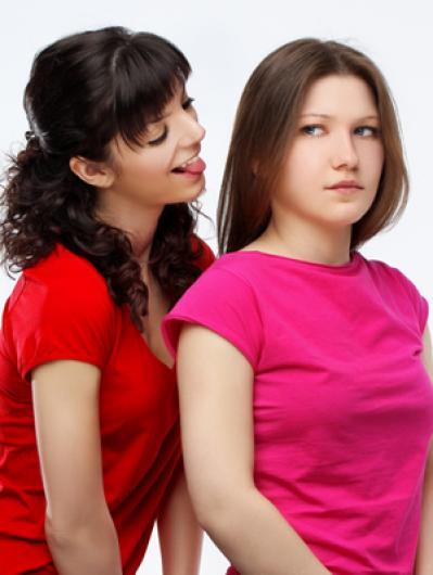 صديقك يؤثر بالسلب