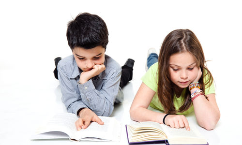 تشجيع الأطفال على القراءة