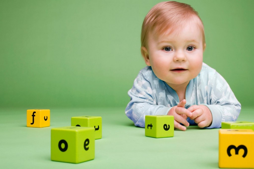 علم أطفالك لغة ثانية