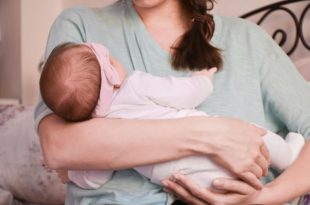 أطعمة تزيد لبن الأم المرضعة